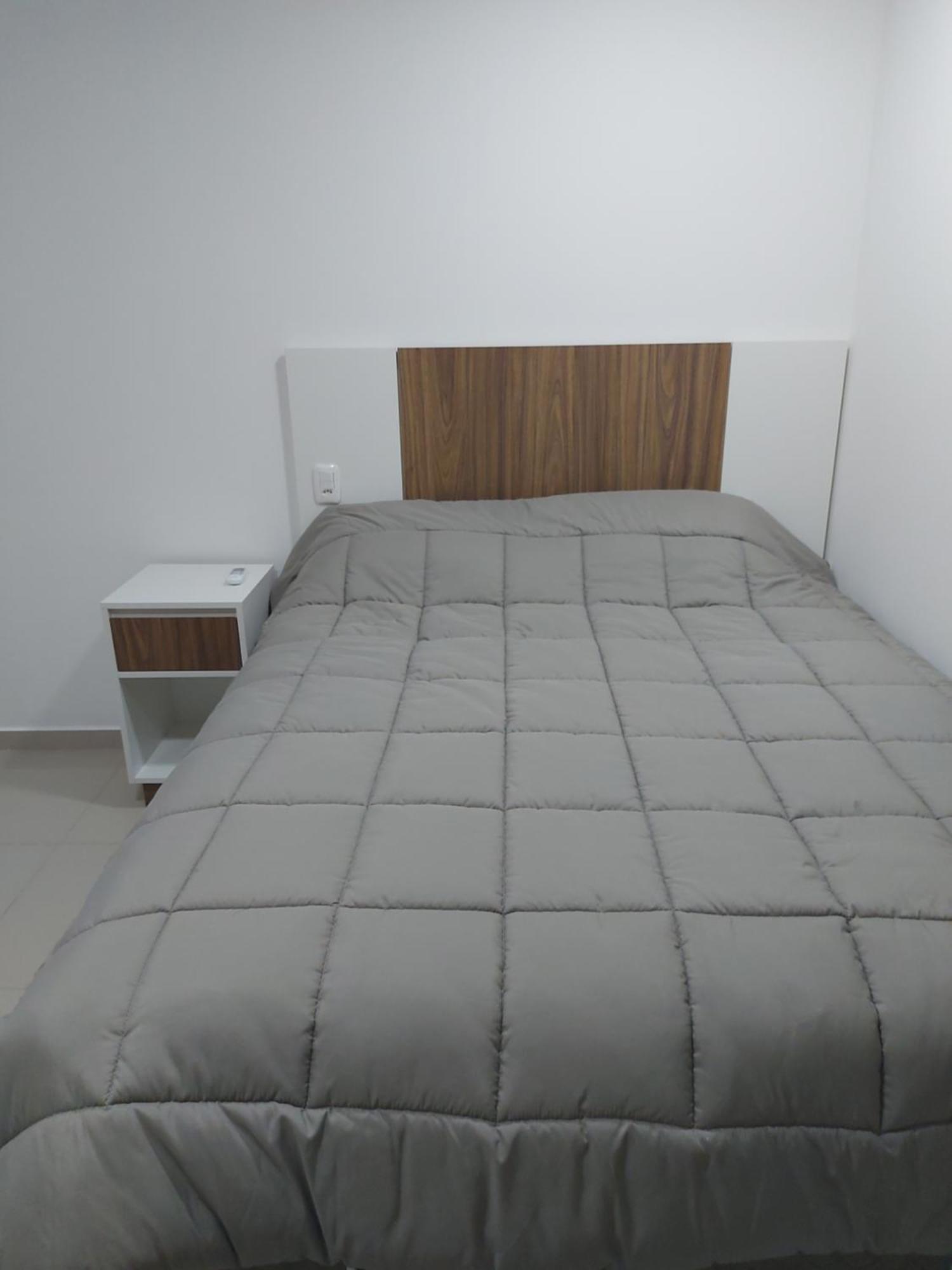 Apartamentos Temporada Vista Do Vale Грамаду Екстериор снимка