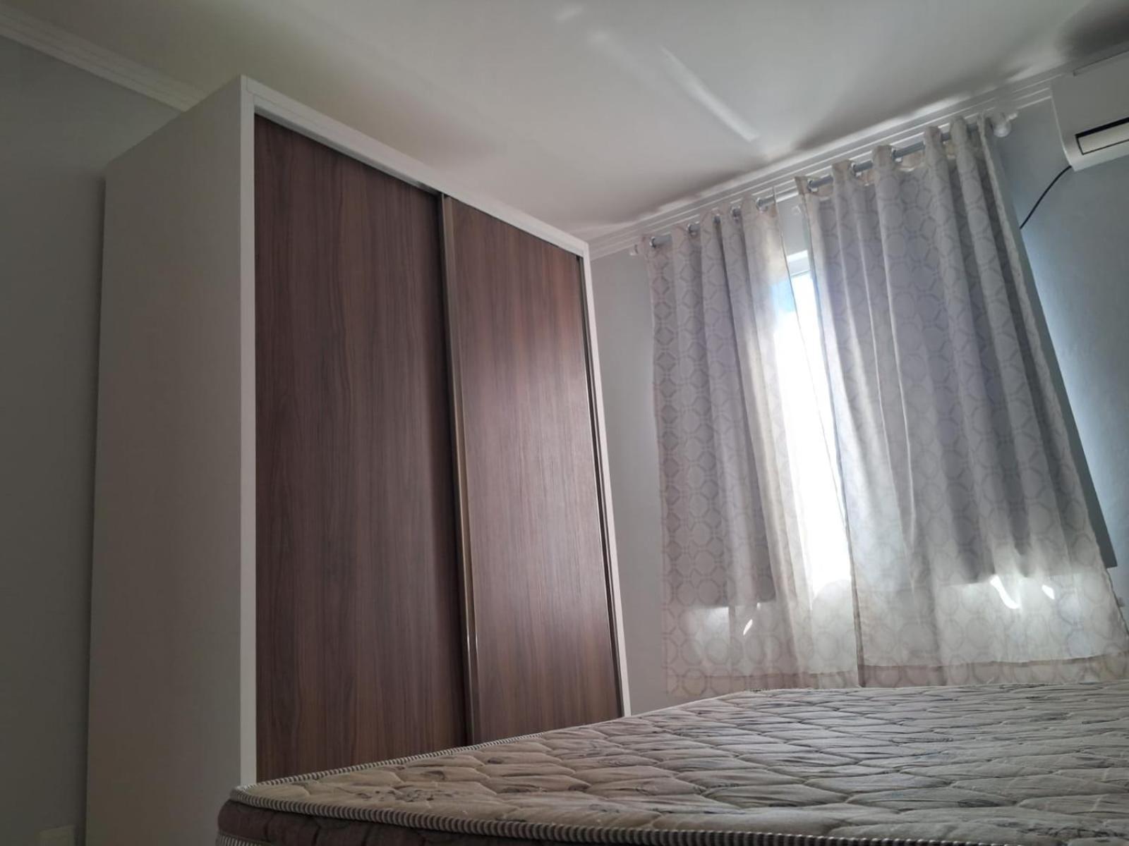 Apartamentos Temporada Vista Do Vale Грамаду Стая снимка